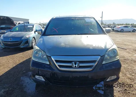 2005 Honda Odyssey Touring from USA, damaged, VIN 5FNRL38805B090642